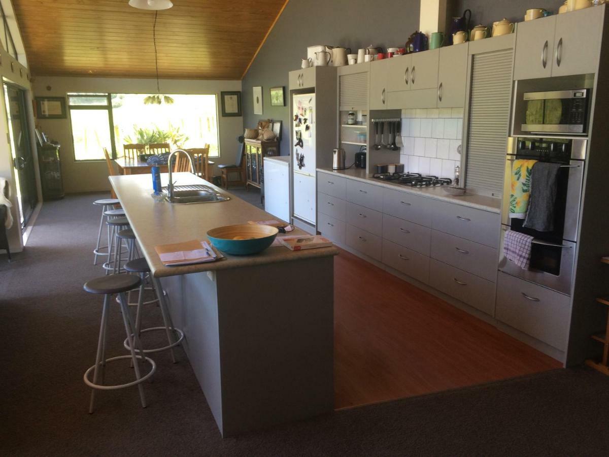 Waiotahe Dairy Farm Hideout Villa Waiotahi Exterior foto
